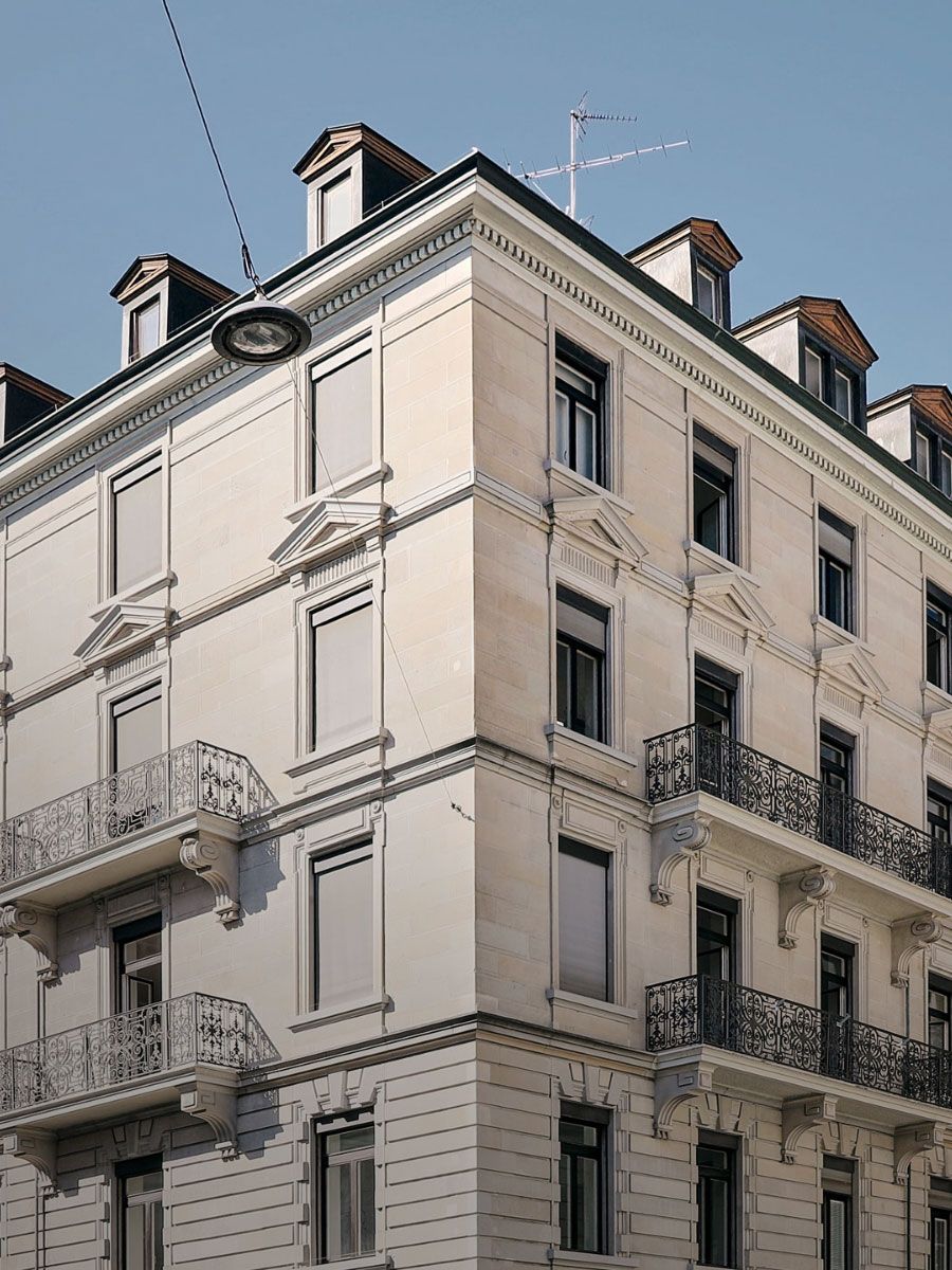 Fassade des Geschäftsgebäudes der Steiner Vorsorge